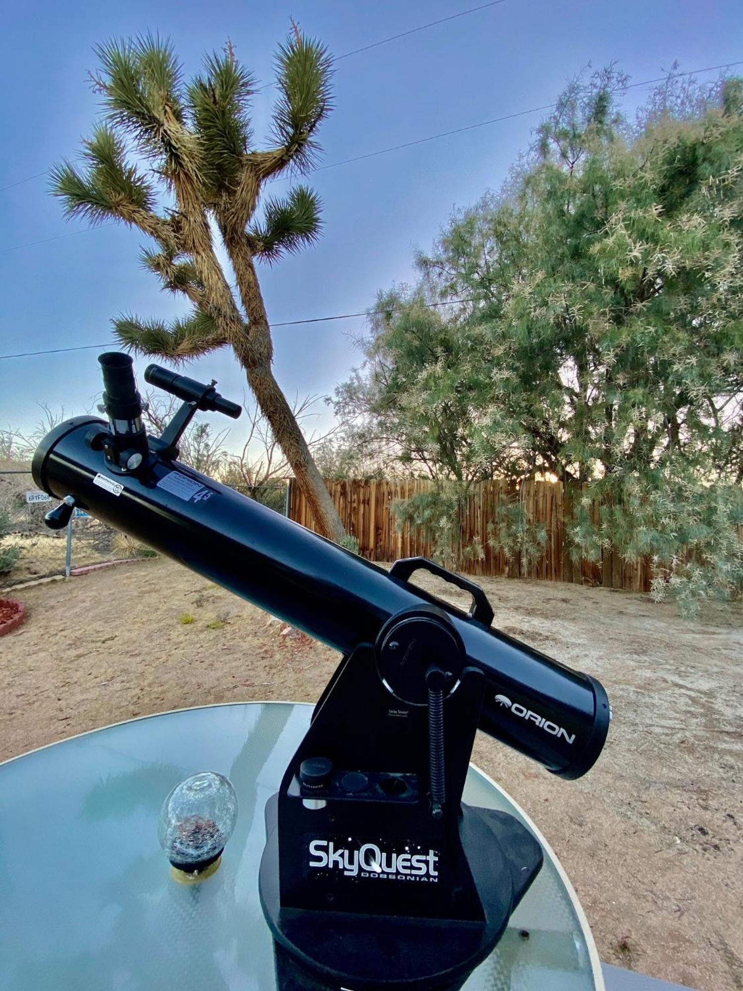Float Pool, Hot Tub, Sauna, Views, Telescope-Skywatchers Haven Joshua Tree Luaran gambar
